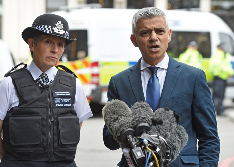 Gradonačelnik Londona nakon požara: "Građani su ljuti i zabrinuti"