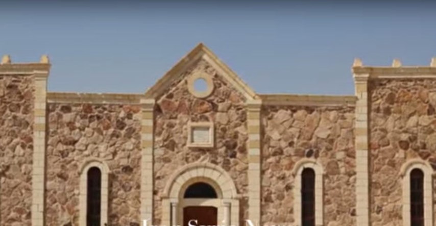 Militanti IS-a demolirali drevni kršćanski samostan u Siriji i zarobili 230 ljudi