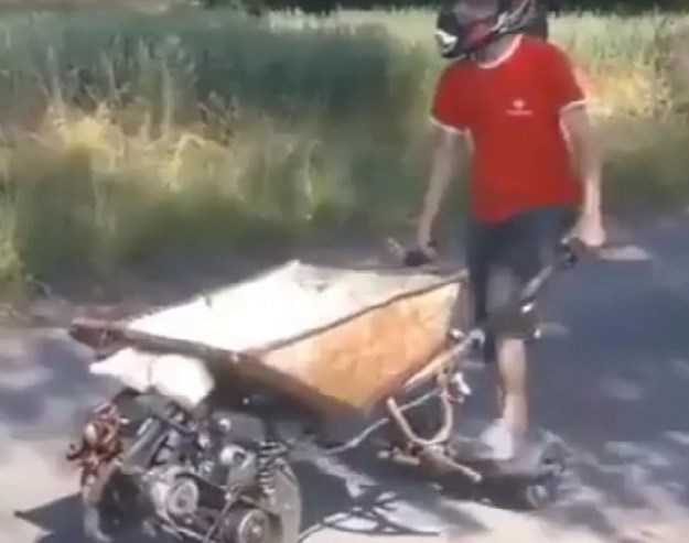 VIDEO "Ovog ima samo u Bosni": Mladić izumom tačaka s motorom oduševio društvene mreže