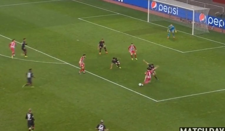 Kakva majstorija: Pogledajte gol koji je u nevjerici ostavio Leverkusen