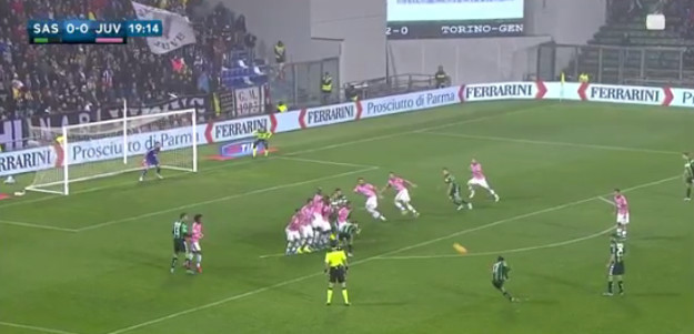Čak i Buffon ostaje ukipljen kod ovakvog slobodnjaka: Majstorija Sassuolovog Sansonea za novi debakl Juvea