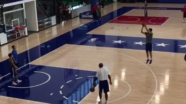 Šarić na oduševljenje Amera trpa trice u novom domu Sixersa