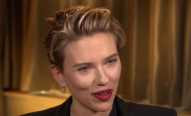 Scarlett Johansson nakon razvoda priznala u kojeg je poznatog muškarca potajno zaljubljena
