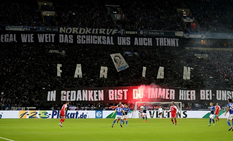 Schalke pobjedom skočio na četvrto mjesto Bundeslige