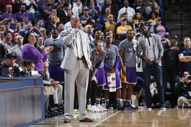 Lakersi smijenili trenera s kojim su bili najgori u povijesti