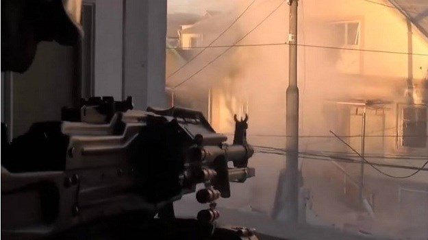 VIDEO Rusi izrešetali teroriste i za svaki slučaj demolirali kuću u kojoj su se nalazili