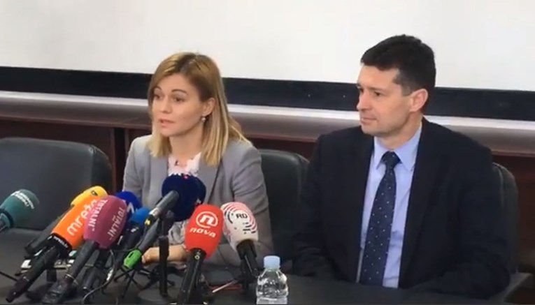 VIDEO Zamjenici splitskog gradonačelnika: Nastavljamo dalje do povratka Opare