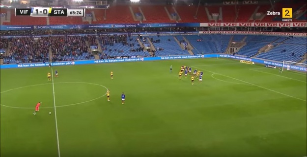 Video dana: Vratar zabio gol s centra