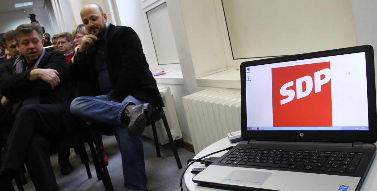 Vruća tema u SDP-u: Što članovi stranke pišu po društvenim mrežama?