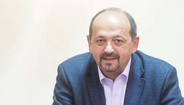 Lovrinović želi povećati minimalac na 5000 kuna