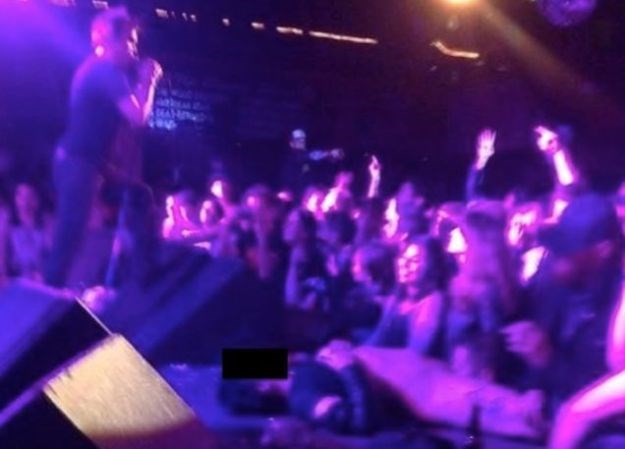 Oralni seks na punk koncertu: "S ovim se još nismo susreli" (18+)