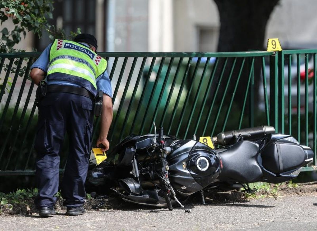 VIDEO, FOTO Motociklist u Zagrebu na zebri naletio na pješakinju, oboje su u bolnici