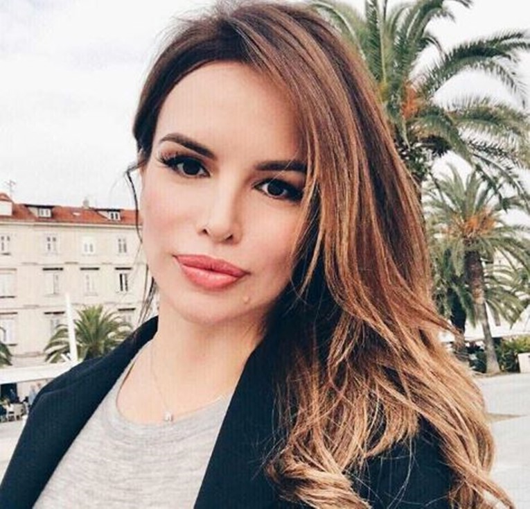 FOTO Severina u nikad kraćim hlačicama zapalila društvene mreže