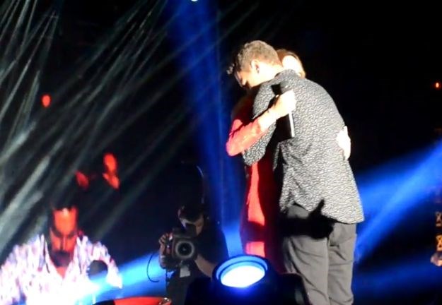 Igor i njegov tata rasplakali Severinu na koncertu