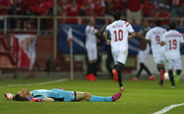 Borba za finale EL: Sevilla razbila Badeljevu Fiorentinu, Kalinićeva zamjena zabila za remi u Napulju