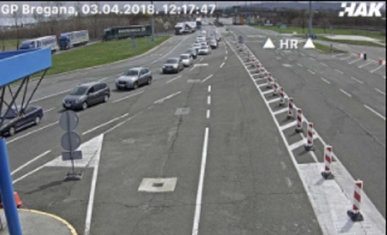Gužva na granici sa Slovenijom zbog novog načina naplate cestarine za kamione
