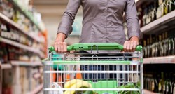 Francuska supermarketima zakonom zabranila bacanje neprodane hrane