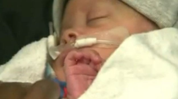 Medicinsko čudo: Rodio se tri mjeseca prerano, u vrećici vodenjaka