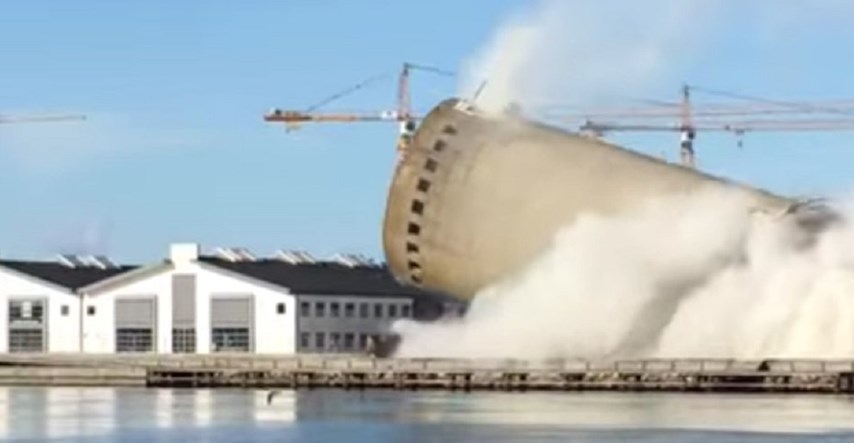 VIDEO Greška u rušenju silosa u Danskoj, toranj zdrobio susjednu zgradu