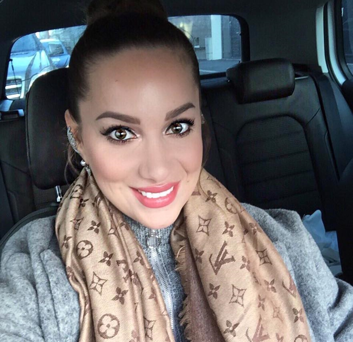 Simonine životne mudrosti na Facebooku: "Ova istina je bolna, ali oslobađajuća"