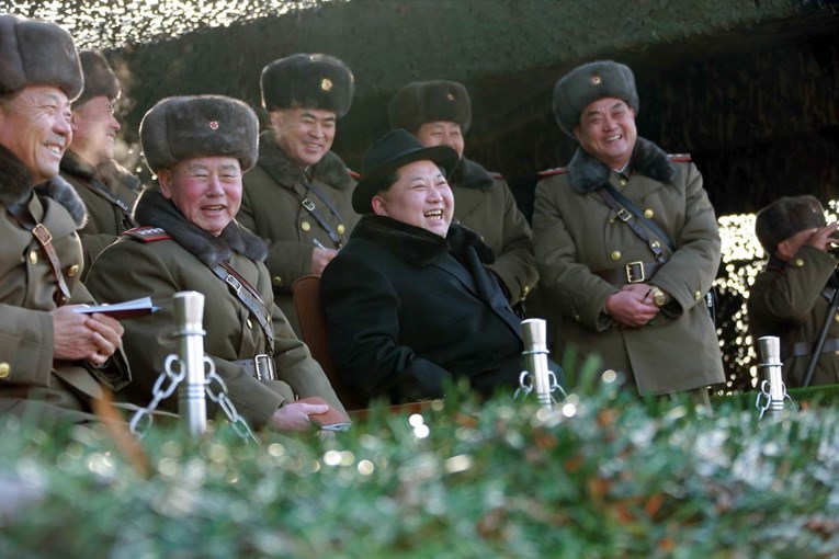 Sjeverna Koreja i dalje gradi nuklearne baze