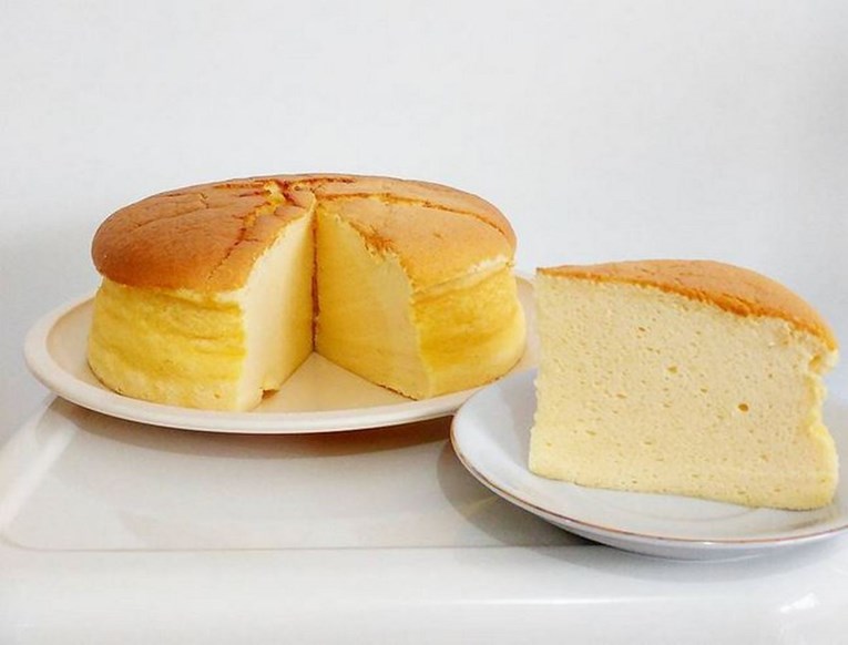 Brzi japanski cheesecake od 3 sastojka