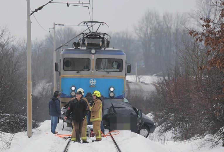 U naletima vlaka kod Karlovca poginuli mladi bračni par i stariji muškarac