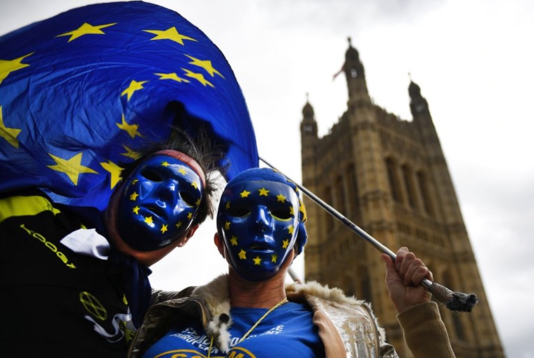 EU i Britanija međusobno se optužuju za zastoj u pregovorima o Brexitu