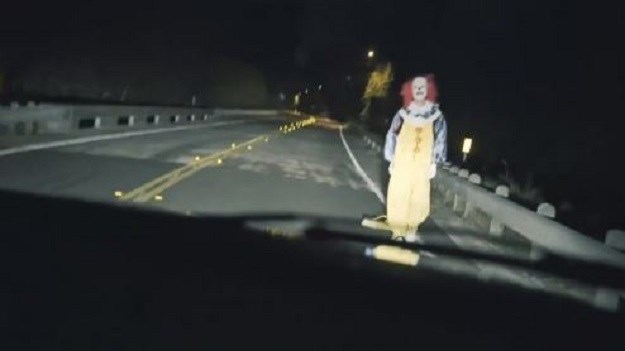 Horor na ulicama SAD-a i Velike Britanije: Nitko ne zna zašto ljude masovno napadaju jezivi klaunovi