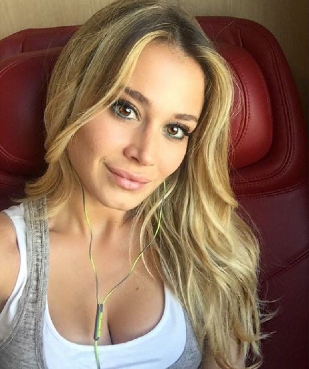 FOTO Procurile gole fotografije atraktivne talijanske novinarke kojoj su hakirali mobitel