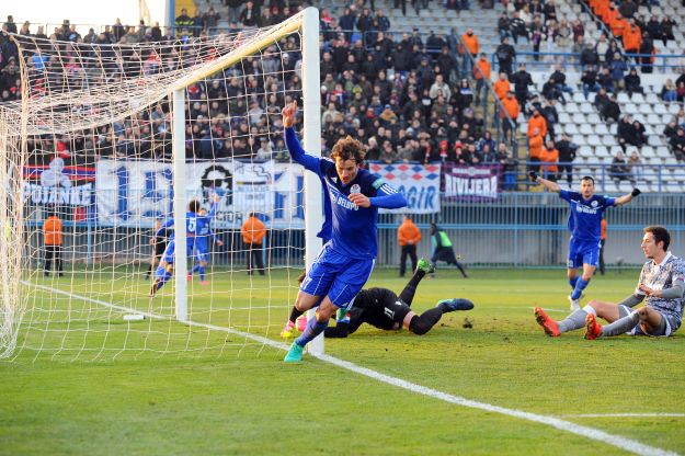 Slaven - Hajduk 2:1: Domaćin zabio, a gost promašio sumnjivi penal
