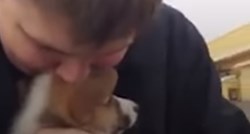 VIDEO Majka mu je poklonila psića, a njegova reakcija nešto je što morate vidjeti