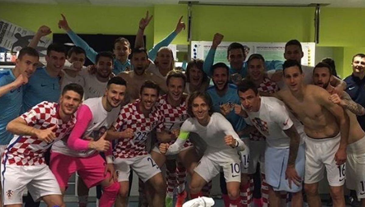 POGLEDAJTE SLAVLJE U SVLAČIONICI Suba, Pjaca i Rakitić poslali poruku navijačima