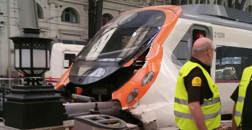 NESREĆA U BARCELONI Najmanje 48 ozlijeđenih, vlak se zabio u platformu na stanici