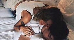 Stručnjaci tvrde: Spavanje u istom krevetu s partnerom šteti vašem zdravlju