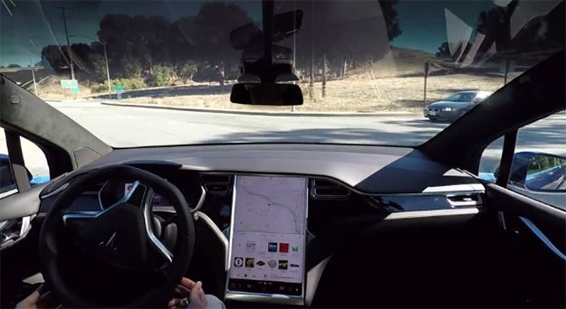 Elon Musk najavio: Za godinu dana Tesla će sam voziti od Los Angelesa do New Yorka