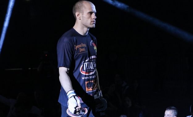 Slobodan Maksimović: Bivši nogometaš u pohodu na FFC-ov pojas