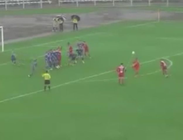 VIDEO Pogledajte čudesni gol iz slobodnjaka
