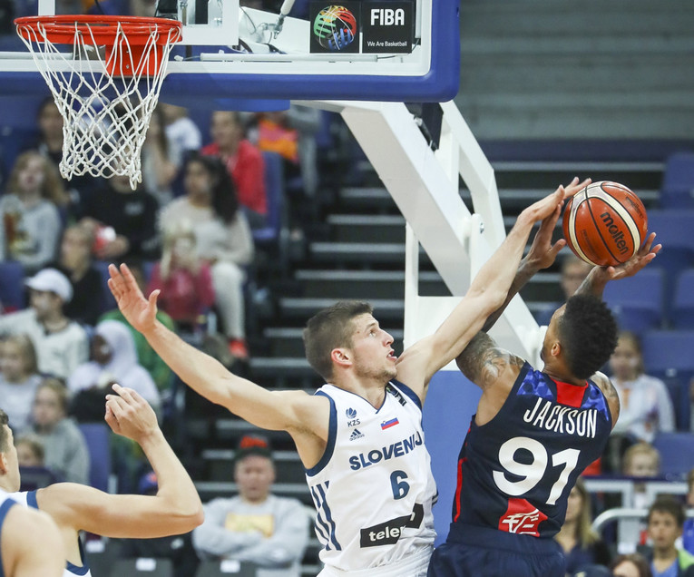 SLOVENIJA STOPOSTOTNA Dragić i Dončić razbili Francusku