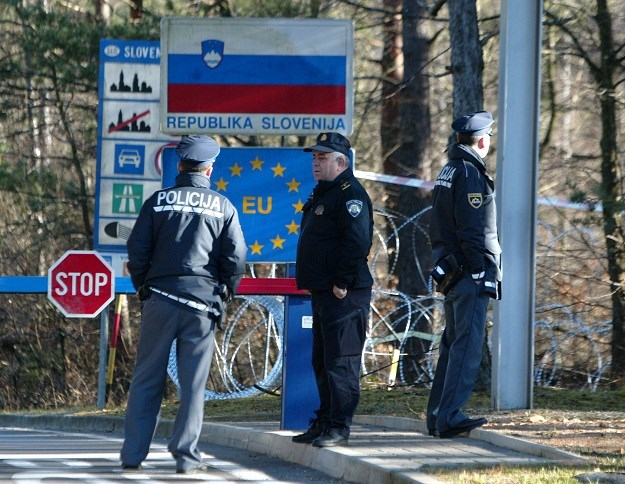 80 slovenskih policajaca patrolira uz hrvatsku granicu