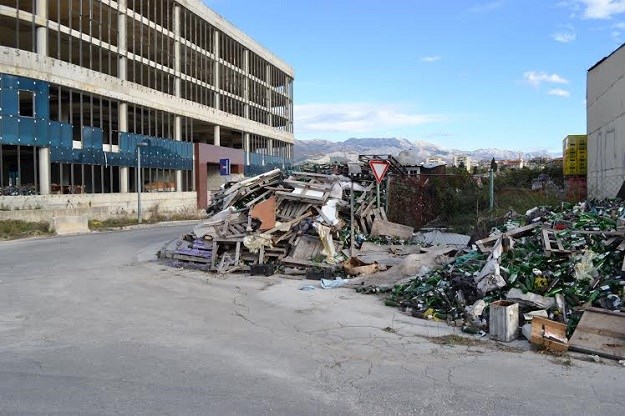 Baldasar ignorira smeće, Inspekcija podnosi optužni prijedlog protiv Grada Splita