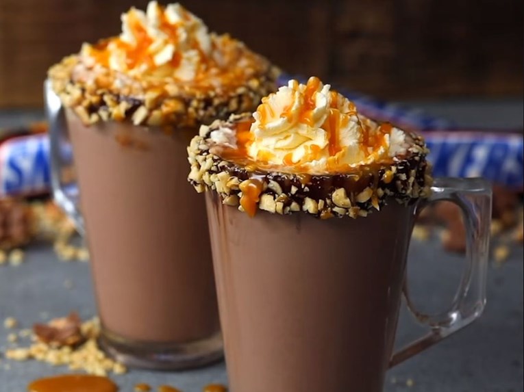 Recept za kojim je svijet poludio: Vruća čokolada od Snickersa