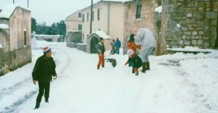 POGLEDAJTE FOTKE Prije točno 23 godine snijeg je potpuno okovao Hrvatsku