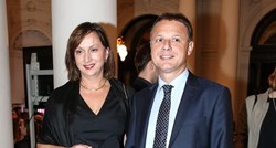 FOTO Sjatili se političari: Jandroković sa suprugom na predstavi u HNK
