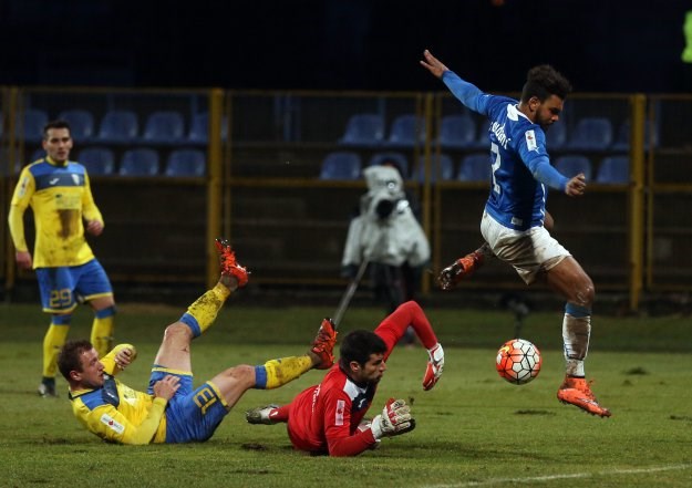 Dinamo se ispromašivao u potopljenom Zaprešiću, ali je prošao u polufinale Kupa