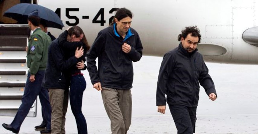 Španjolski novinari vratili se kući, Al Nusra ih zatočene držala preko deset mjeseci