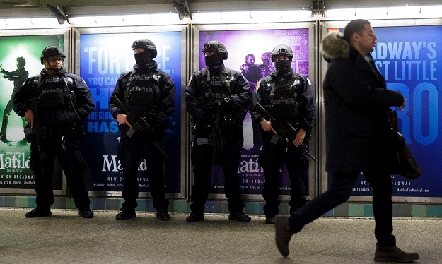 Naoružani zaštitari u civilu patrolirat će francuskim vlakovima