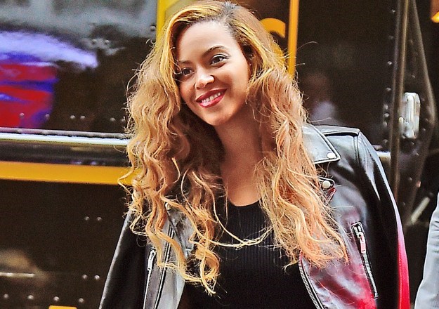 Rihanna, tučnjava, bivši: Donosimo najskandaloznije dijelove iz nove biografije slavne Beyonce