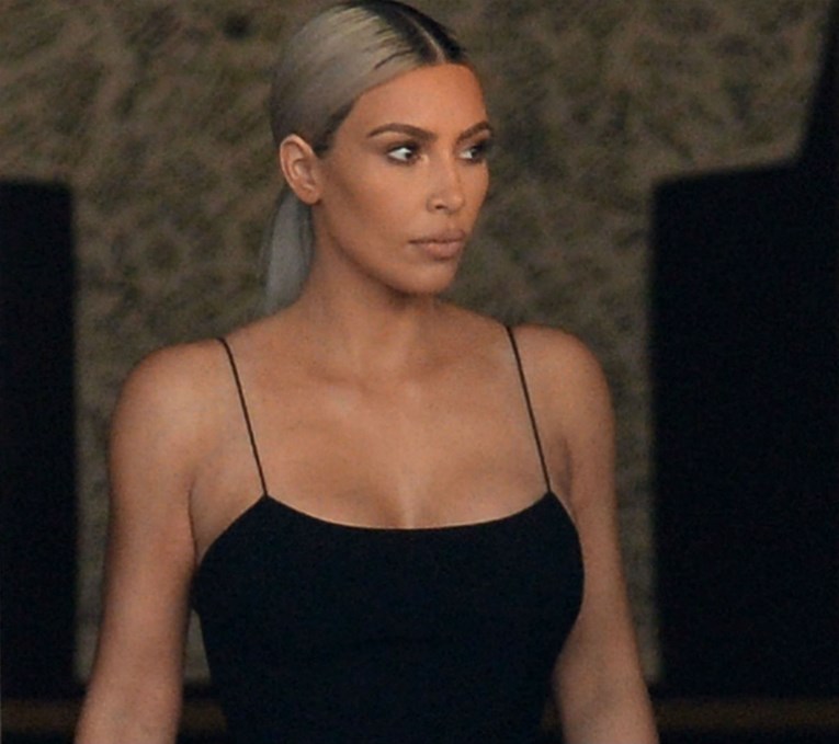 Kim Kardashian u haljini s kojom nije mogla pogriješiti čak ni ona