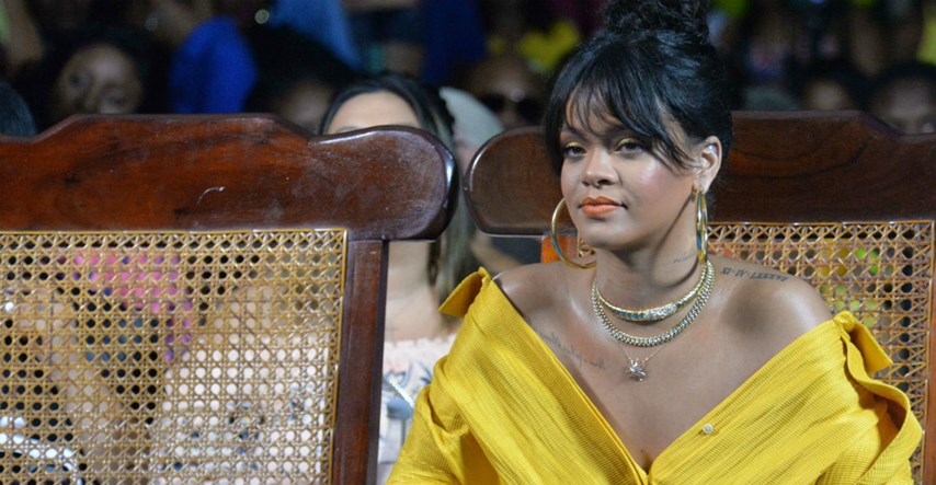 Žuta haljina nije jedini razlog zbog kojeg Rihanna blista